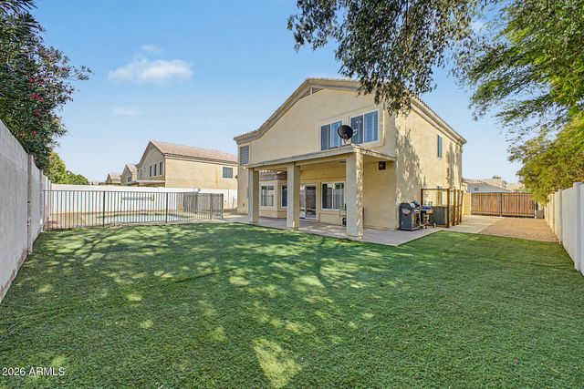 2848 E FOUNTAIN Street, Mesa, AZ 85213