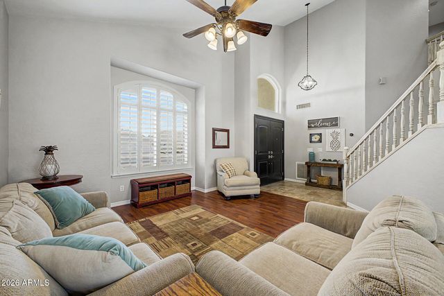 2848 E FOUNTAIN Street, Mesa, AZ 85213