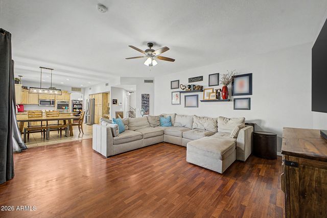 2848 E FOUNTAIN Street, Mesa, AZ 85213