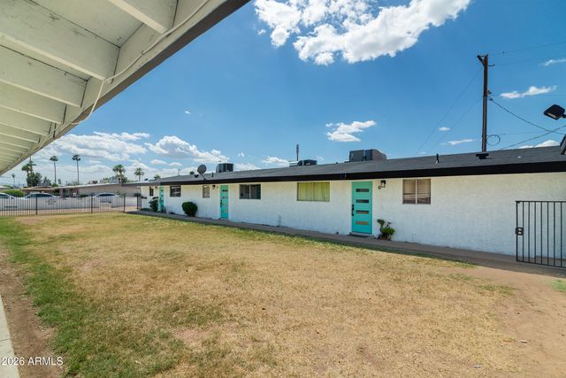 2140 W HEATHERBRAE Drive, Phoenix, AZ 85015