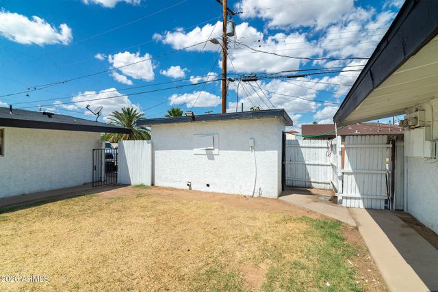 2140 W HEATHERBRAE Drive, Phoenix, AZ 85015