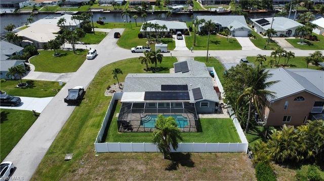 2941 SE 10th PL, Cape Coral, FL 33904
