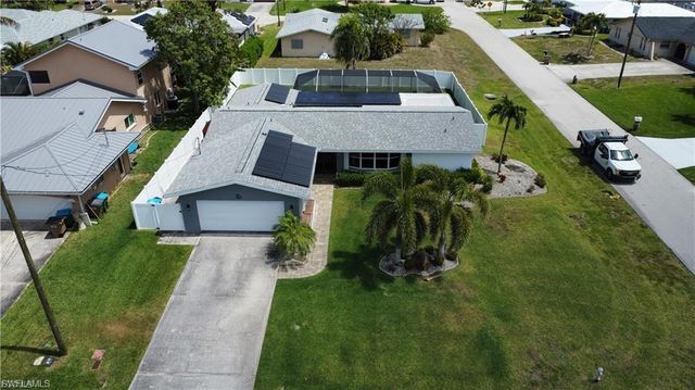 2941 SE 10th PL, Cape Coral, FL 33904