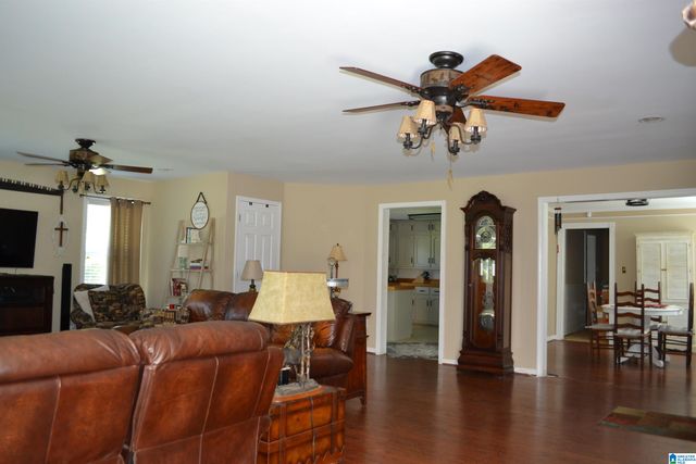 8601 BRADFORD TRAFFORD ROAD, Pinson, AL 35126