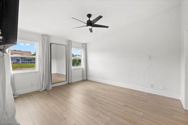 10352 MATEO Court, Boca Raton, FL 33498