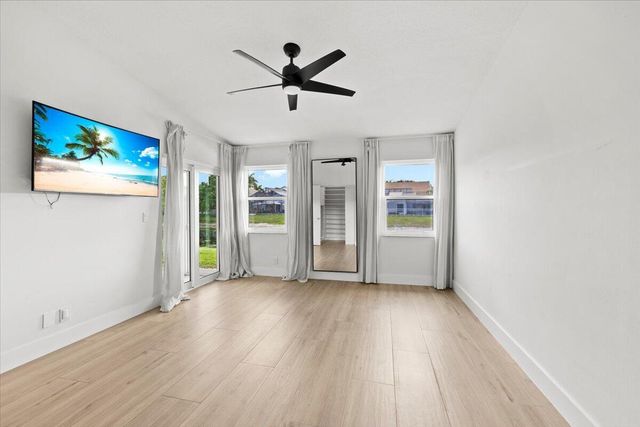 10352 MATEO Court, Boca Raton, FL 33498