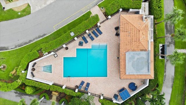 10352 MATEO Court, Boca Raton, FL 33498