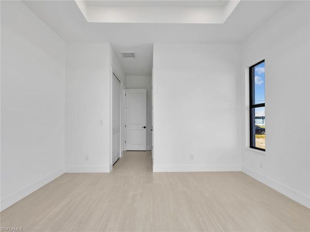 1723 NW 7th AVE, Cape Coral, FL 33993