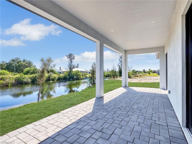 1723 NW 7th AVE, Cape Coral, FL 33993