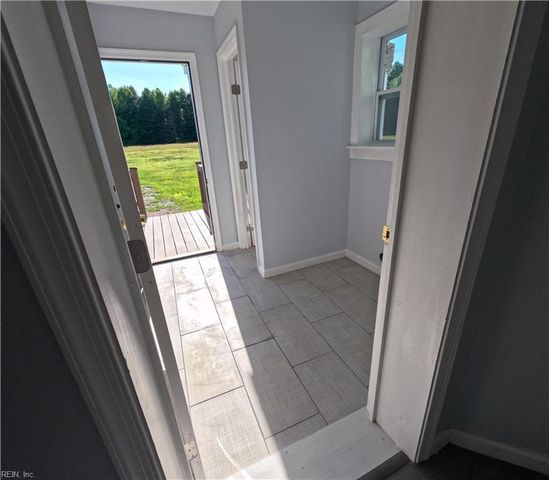 7276 Griffin RD, Gloucester, VA 23061