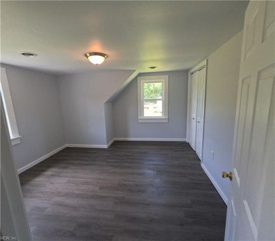 7276 Griffin RD, Gloucester, VA 23061