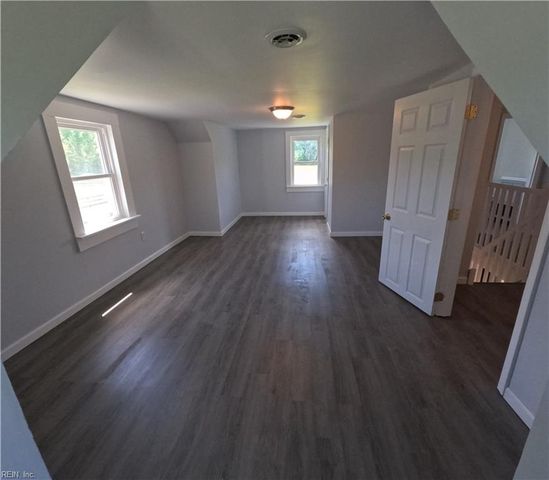 7276 Griffin RD, Gloucester, VA 23061