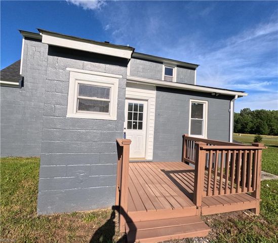 7276 Griffin RD, Gloucester, VA 23061