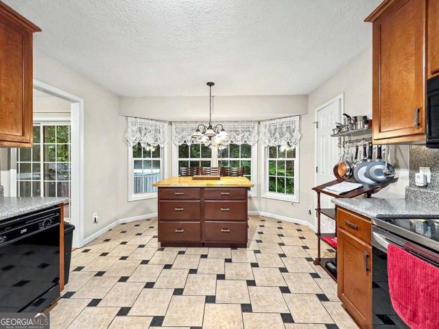 7815 Dogwood Trail, Murrayville, GA 30564