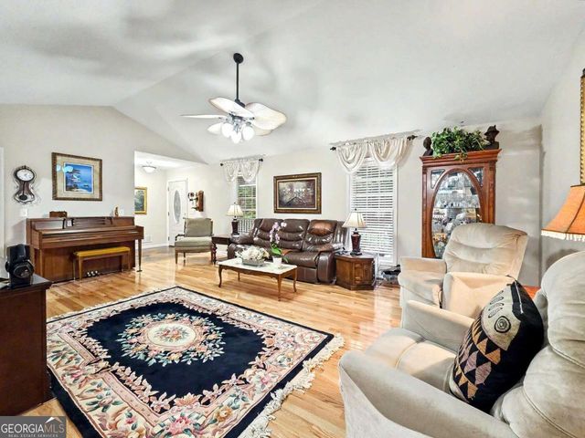 7815 Dogwood Trail, Murrayville, GA 30564