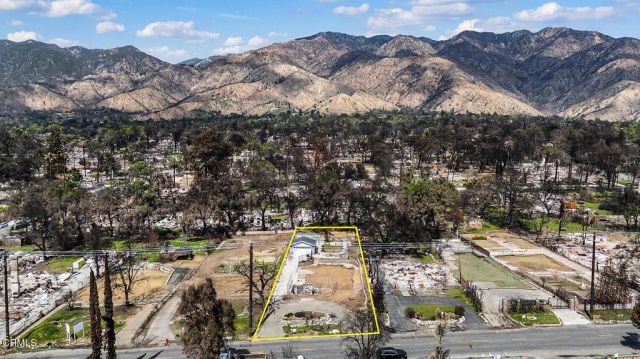 369 E Altadena Dr, Altadena, CA 91001