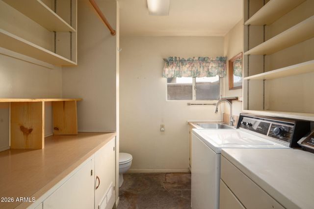 4136 E MONTECITO Avenue, Phoenix, AZ 85018