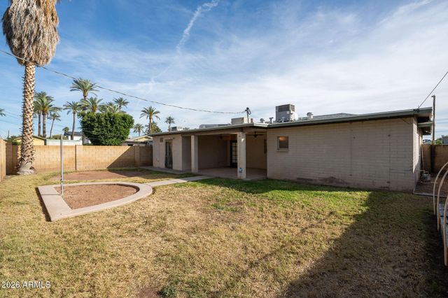 4136 E MONTECITO Avenue, Phoenix, AZ 85018