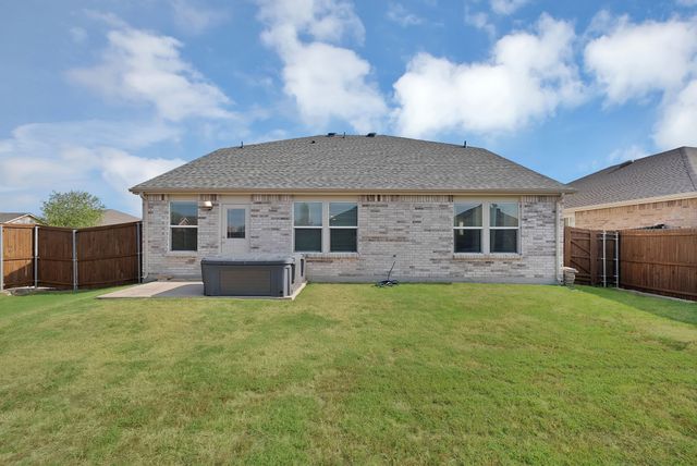 3004 Walker Creek Drive, Little Elm, TX 75068