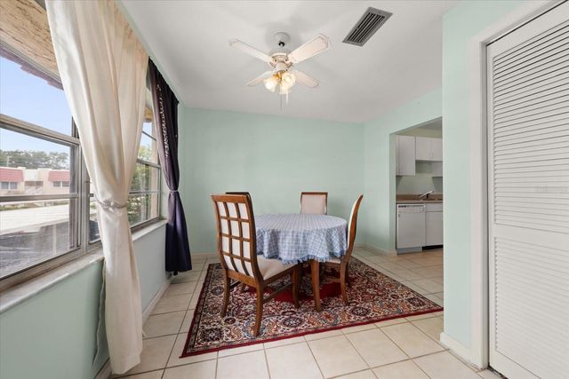 10033 64TH AVENUE N 19, St Petersburg, FL 33708