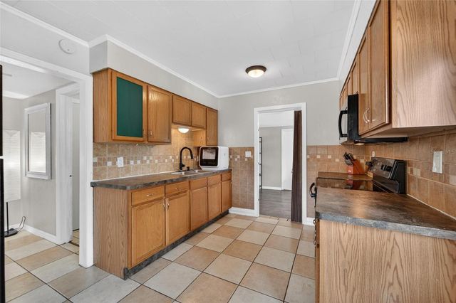 4940 5TH AVENUE S, St Petersburg, FL 33707