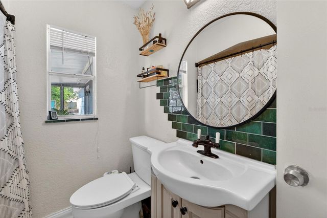 4940 5TH AVENUE S, St Petersburg, FL 33707