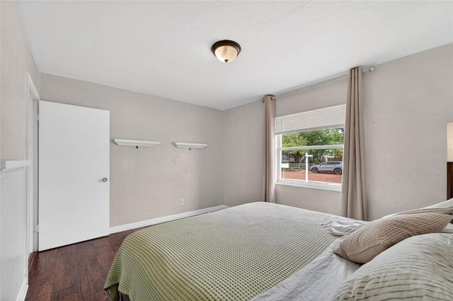 4940 5TH AVENUE S, St Petersburg, FL 33707