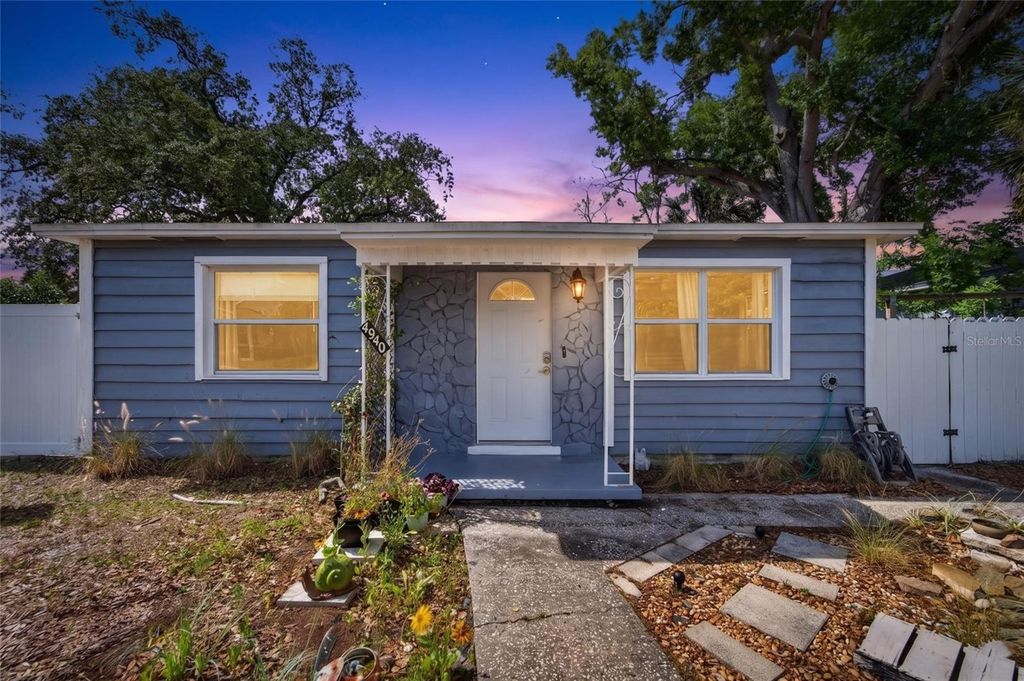 4940 5TH AVENUE S, St Petersburg, FL 33707