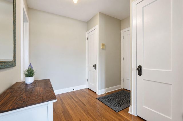 3603 Aldrich Ave S 302, Minneapolis, MN 55409
