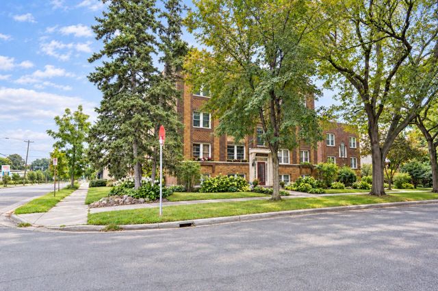 3603 Aldrich Ave S 302, Minneapolis, MN 55409