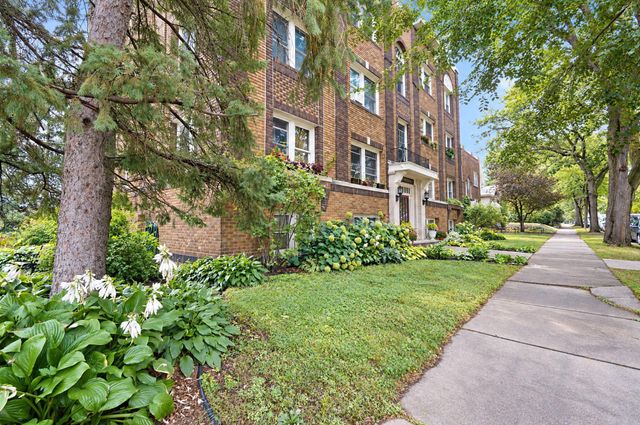 3603 Aldrich Ave S 302, Minneapolis, MN 55409