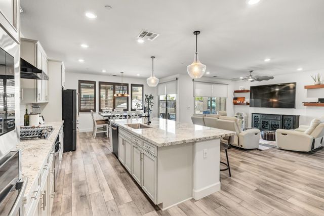 9903 Ted Kolb Way, Elk Grove, CA 95624