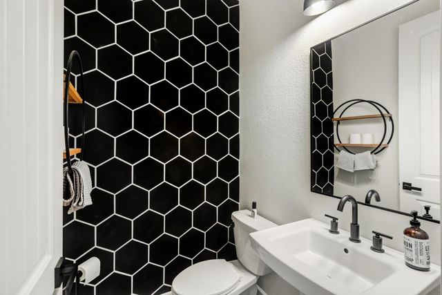 9903 Ted Kolb Way, Elk Grove, CA 95624