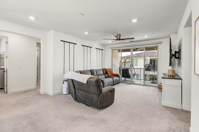9903 Ted Kolb Way, Elk Grove, CA 95624