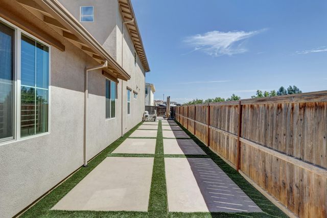 9903 Ted Kolb Way, Elk Grove, CA 95624