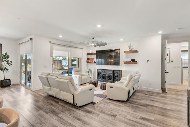 9903 Ted Kolb Way, Elk Grove, CA 95624
