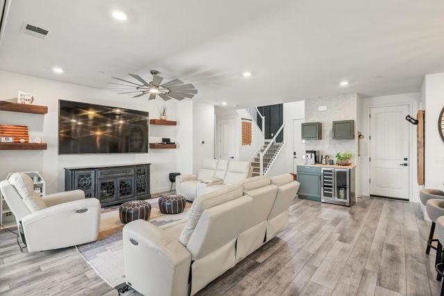 9903 Ted Kolb Way, Elk Grove, CA 95624