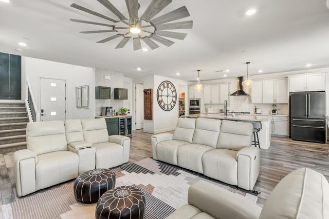 9903 Ted Kolb Way, Elk Grove, CA 95624