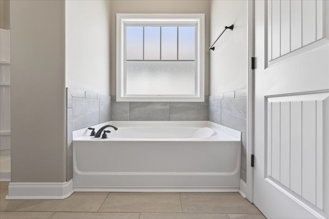 413 Andean Court, Clarksville, TN 37040