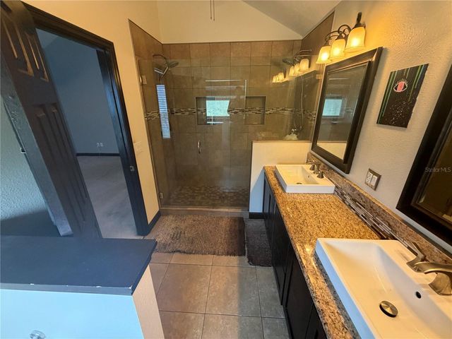 9828 BUBBLING BROOK COURT, Oviedo, FL 32765