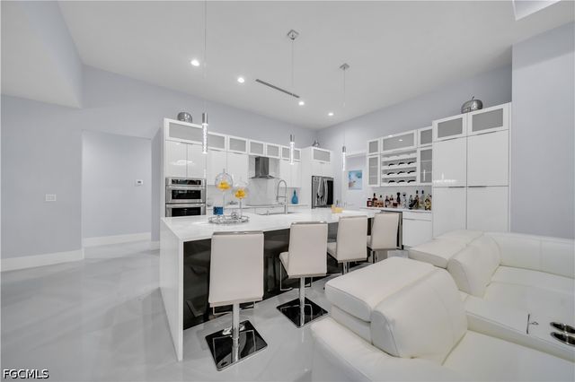 1612 NW 37th AVE, Cape Coral, FL 33993