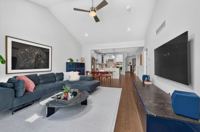 3062 N Spurway Drive, Ann Arbor, MI 48105