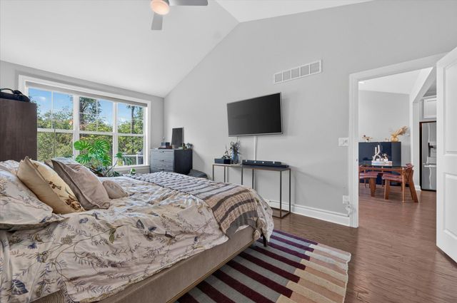 3062 N Spurway Drive, Ann Arbor, MI 48105