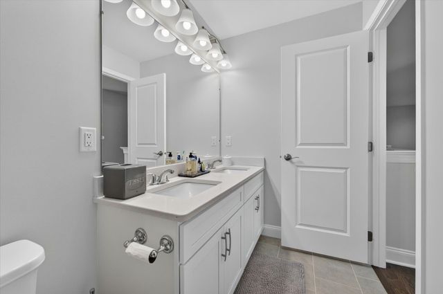 3062 N Spurway Drive, Ann Arbor, MI 48105
