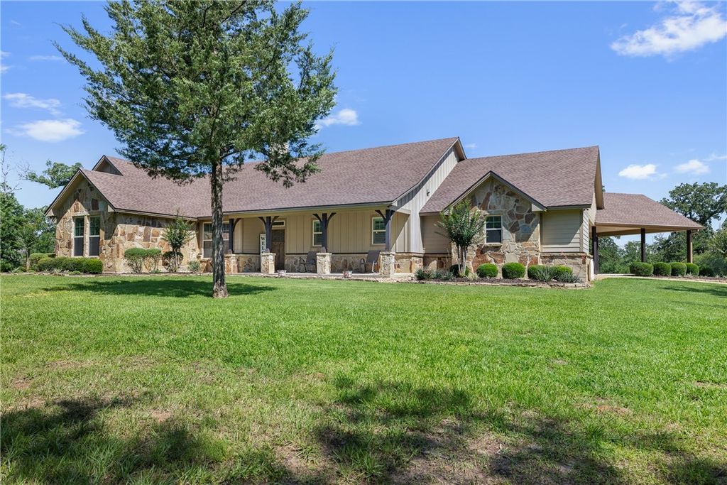 1306 22 Hills, Gause, TX 77857 — exterior