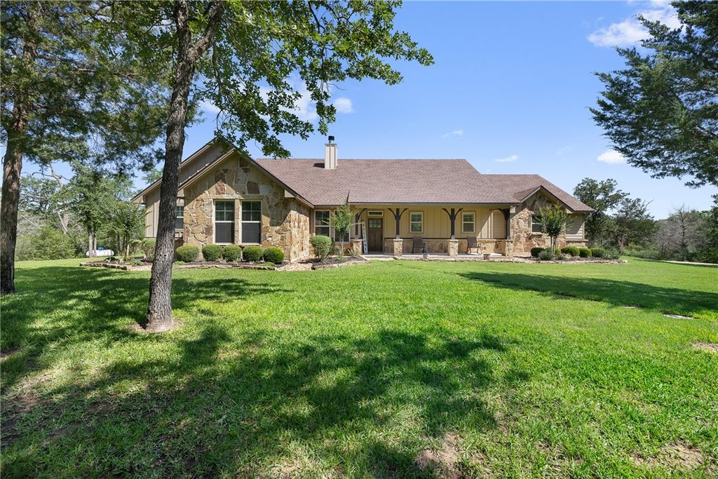 1306 22 Hills, Gause, TX 77857 — photo 2