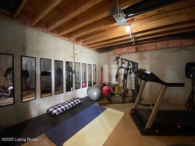 131 Woodhill Rd, Bardstown, KY 40004