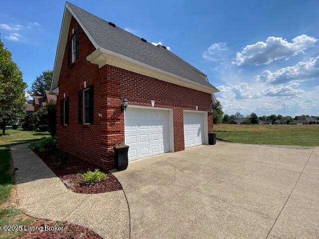 131 Woodhill Rd, Bardstown, KY 40004