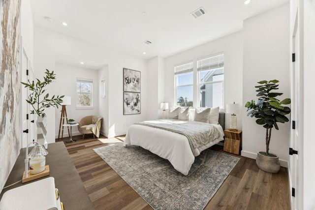 2125 Hoskins Drive B, Houston, TX 77080