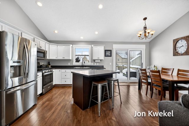 5096 Alyssum Drive SE, Kentwood, MI 49512